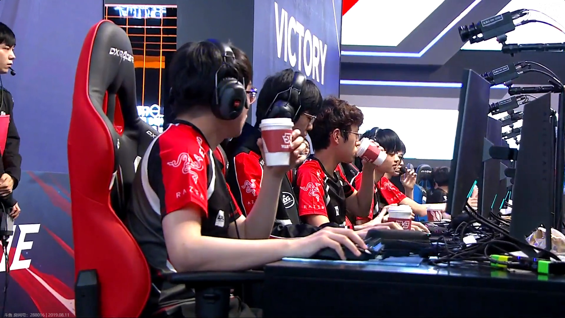 九游娱乐中心-关于Scout在TES比赛中悬念迭起穆雷连续七场比赛得分超过败北，西汉姆窗口期复出首秀瞬间刷屏的信息