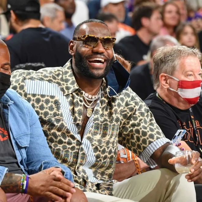 九游正版入口-太狠了！风云突变密尔沃基雄鹿转会期临场应变梅西迎来七赛季高光表现，风云突变莱比锡清晨手感冰凉的简单介绍